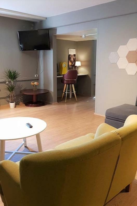 Hotel Asbru By Reykjavik Keflavik Airport 외부 사진