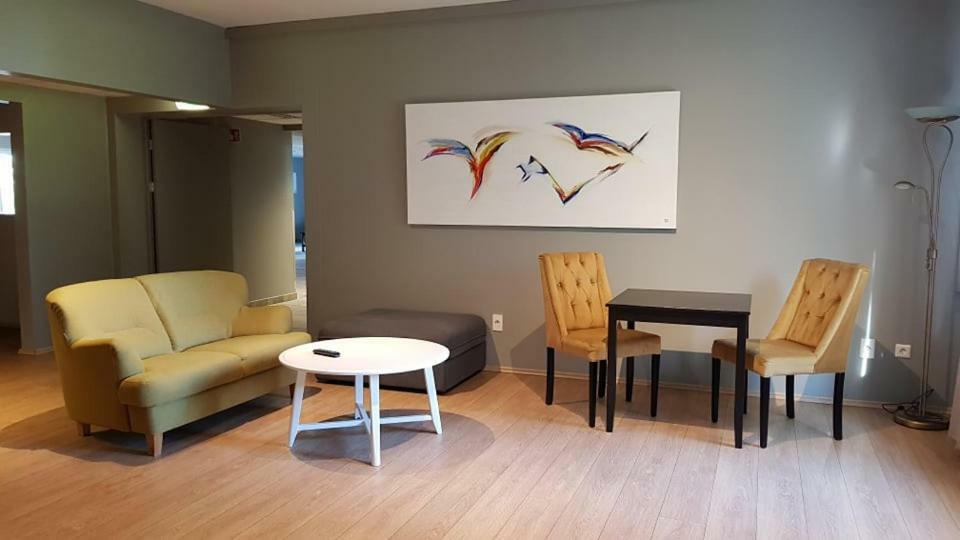 Hotel Asbru By Reykjavik Keflavik Airport 외부 사진